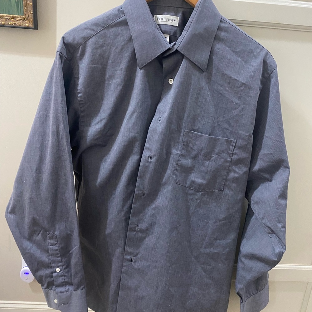 Men's Gray Dress Shirt